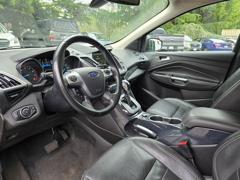 Used 2014 Ford Escape Titanium FWD image 11