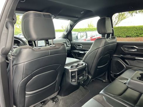 Used 2024 RAM 1500 Laramie image 27