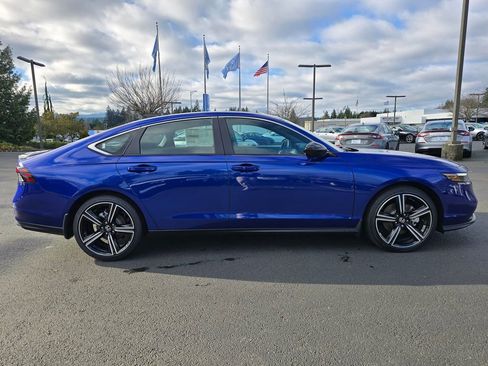 New 2025 Honda Accord Sport image 23