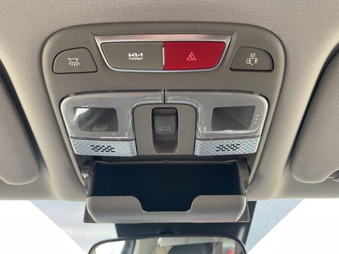 Used 2025 Kia Telluride S AWD/4WD image 20