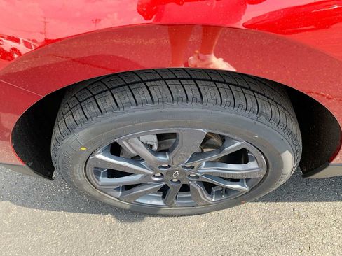 Certified 2023 Chevrolet Equinox RS AWD/4WD image 31
