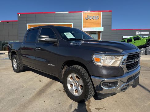 Used 2019 RAM 1500 Big Horn image 1