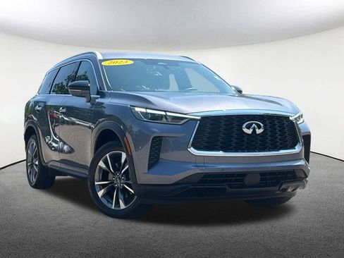 Used 2023 INFINITI QX60 Luxe image 2