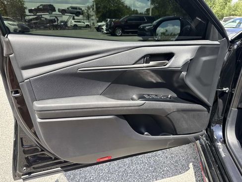Used 2025 Toyota Camry SE FWD image 22