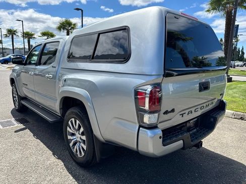 Used 2023 Toyota Tacoma Limited AWD/4WD image 3