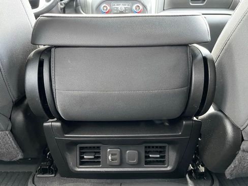 Used 2021 Chevrolet Silverado 1500 RST image 27