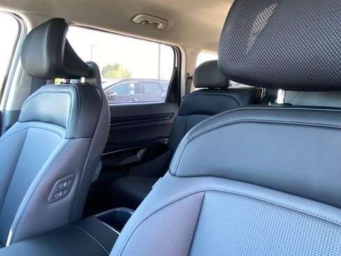 New 2026 Kia EV9 Light RWD image 24
