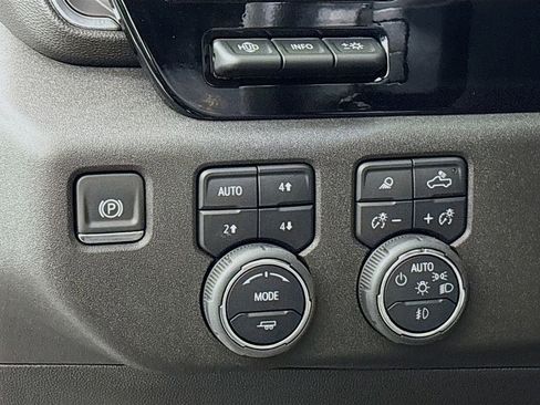 Certified 2025 Chevrolet Silverado 1500 High Country w/ Midnight Edition image 12