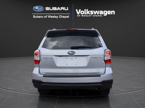 Used 2015 Subaru Forester 2.5i Limited AWD/4WD image 6