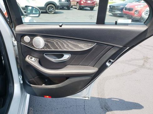 Used 2015 Mercedes-Benz C 300 4MATIC Sedan image 16