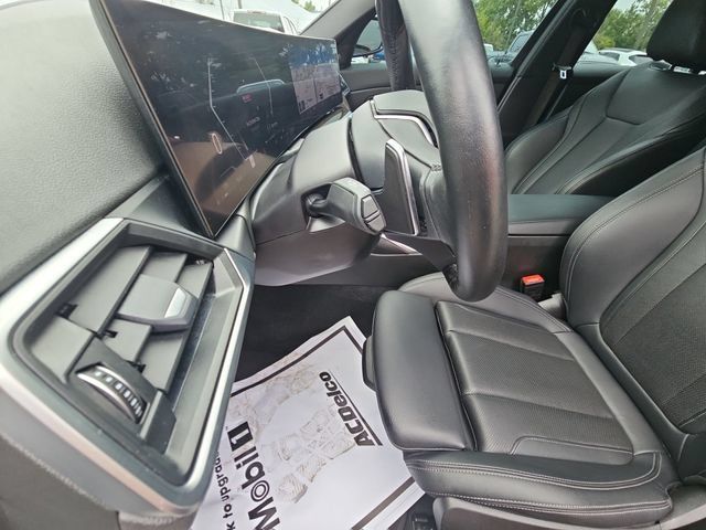 Used 2023 BMW 330i xDrive Sedan w/ Premium Package AWD/4WD image 12