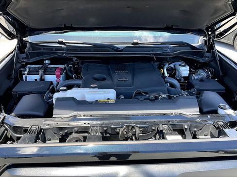 Used 2023 Toyota Tundra SR5 AWD/4WD image 9