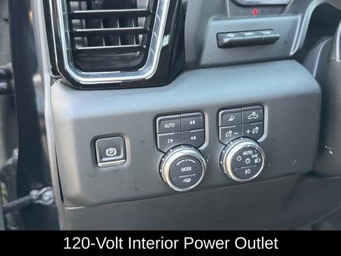 Used 2024 GMC Sierra 1500 Denali Ultimate AWD/4WD image 18