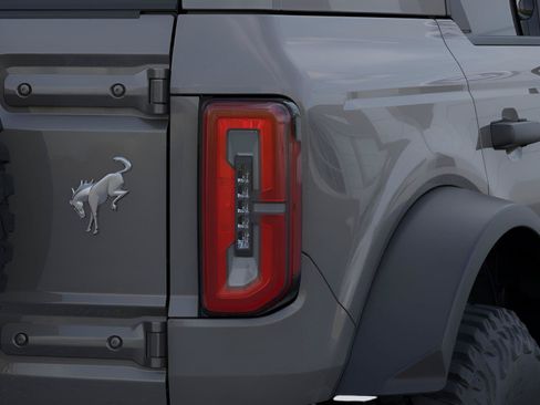 Used 2026 Ford Bronco Badlands AWD/4WD image 23