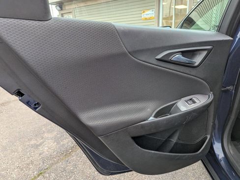 Used 2021 Chevrolet Malibu LT image 13