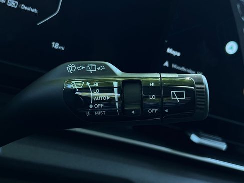 New 2026 Kia Carnival SX FWD image 28