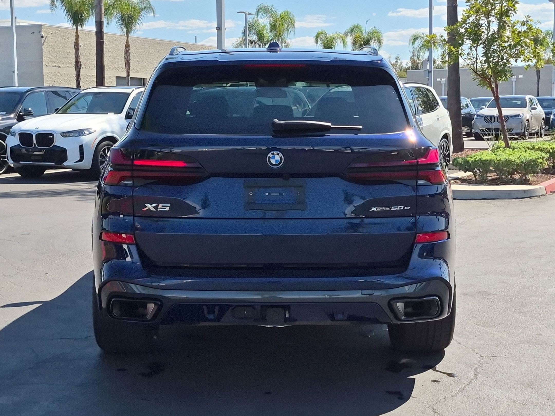 Used 2026 BMW X5 xDrive50e w/ Executive Package AWD/4WD image 9
