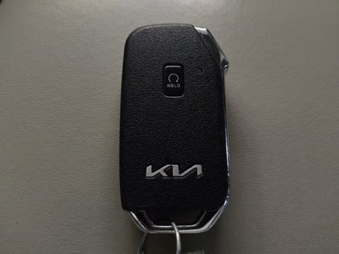 Used 2022 Kia Telluride EX FWD image 32