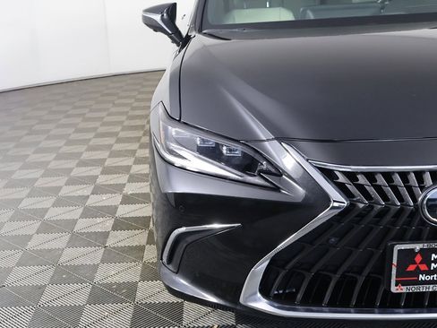 Used 2023 Lexus ES 350 w/ Ultra Luxury Package image 16