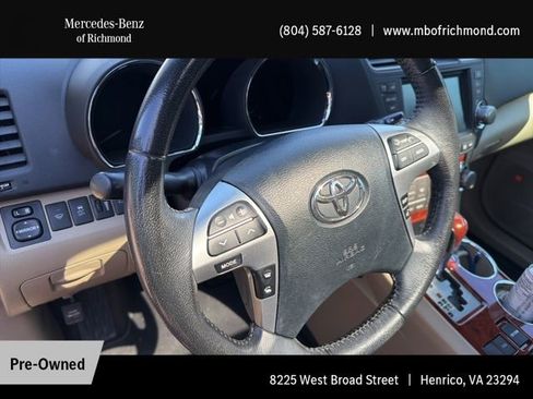 Used 2012 Toyota Highlander Limited image 9