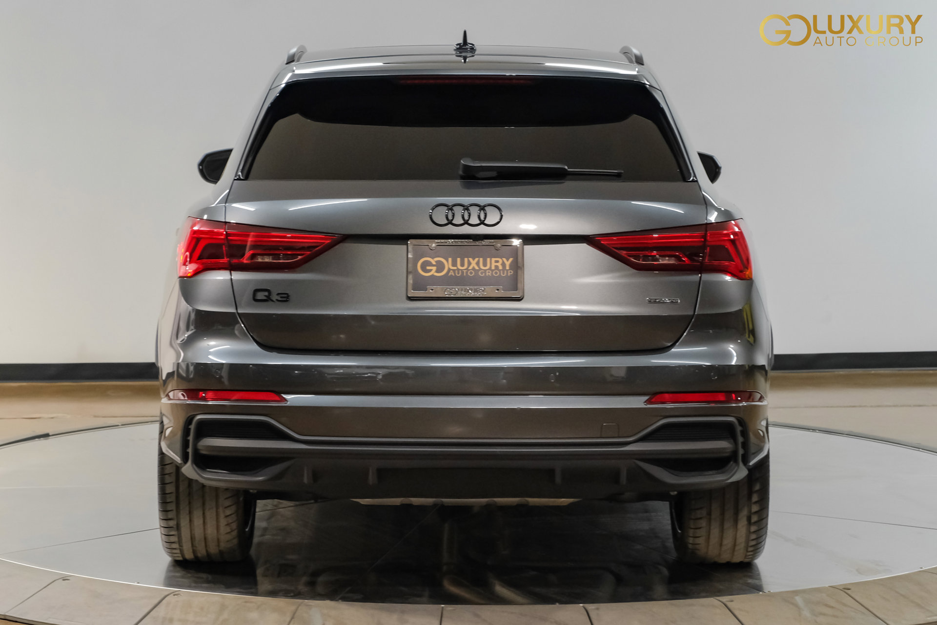 Used 2025 Audi Q3 2.0T Premium Plus AWD/4WD image 11