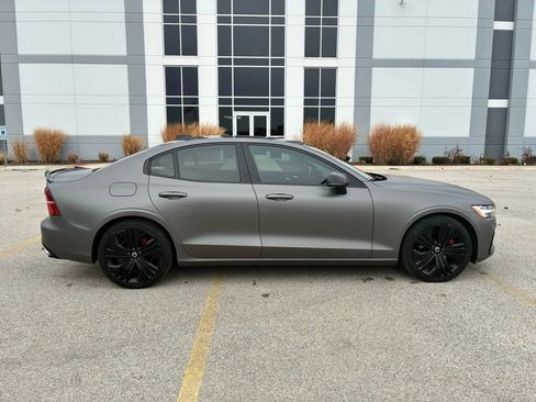 Used 2022 Volvo S60 B5 Inscription AWD/4WD image 4