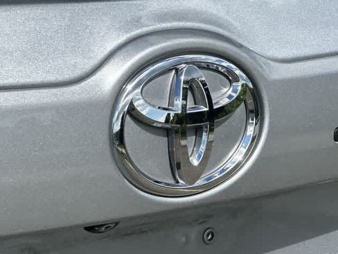 Used 2016 Toyota Highlander Limited AWD/4WD image 28