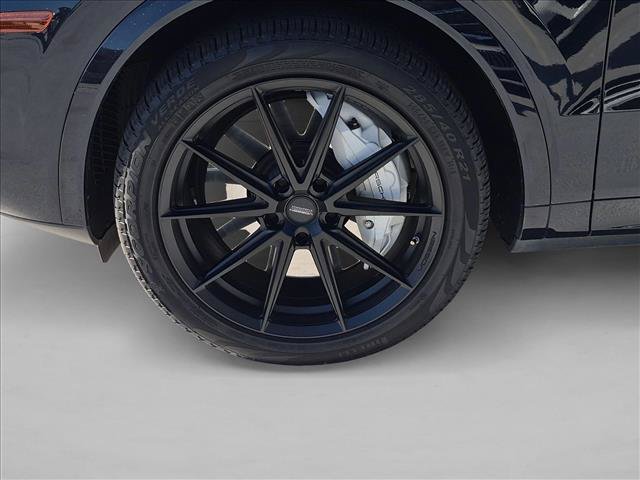 Used 2022 Porsche Cayenne Turbo AWD/4WD image 14