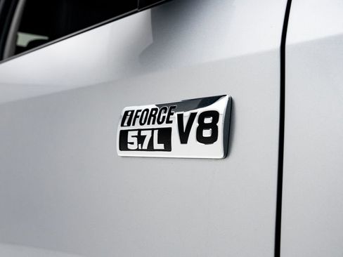 Used 2019 Toyota Tundra SR5 w/ TRD Off Road Package image 26