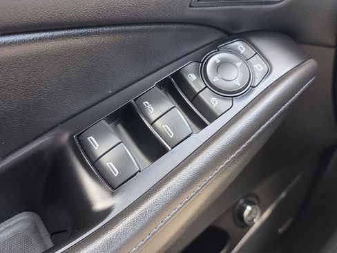 Used 2020 Buick Enclave Avenir w/ Avenir Technology Package FWD image 9