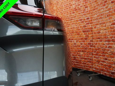 Used 2022 Nissan Rogue SL w/ SL Premium Package image 83