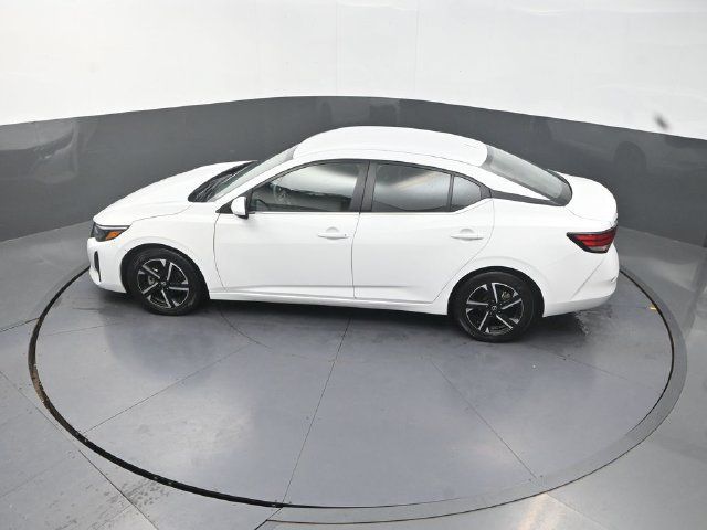 Used 2024 Nissan Sentra SV FWD image 26