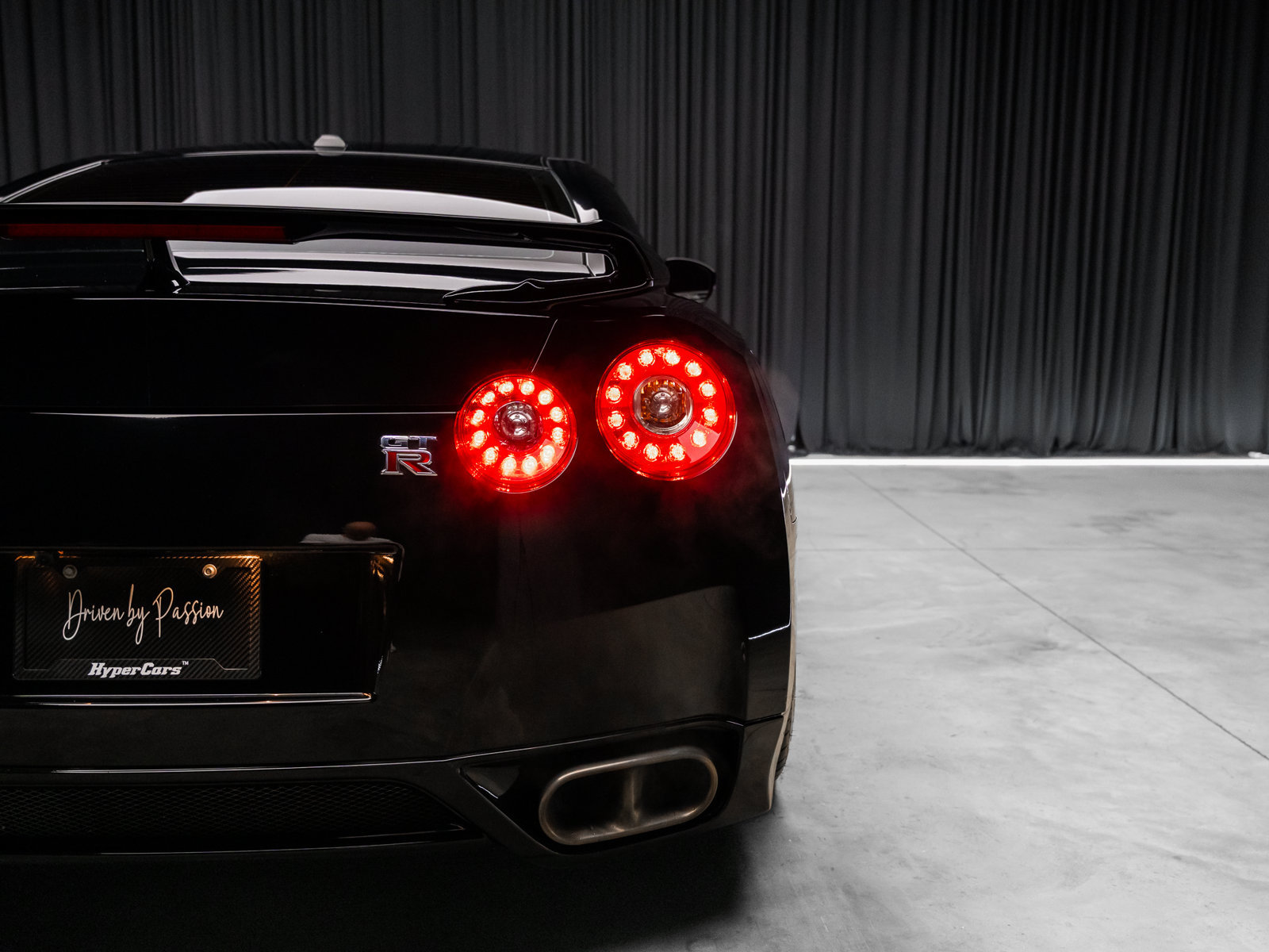 Used 2009 Nissan GT-R Premium AWD/4WD image 36