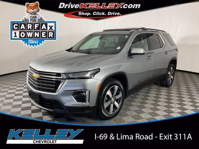 Used 2023 Chevrolet Traverse LT w/ LT Premium Package AWD/4WD image 1