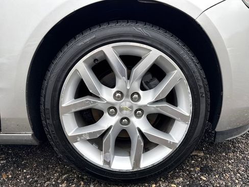Used 2015 Chevrolet Impala LTZ FWD image 26