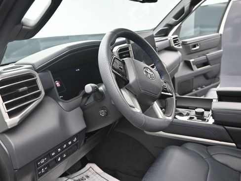 Used 2026 Toyota Sequoia Platinum AWD/4WD image 22