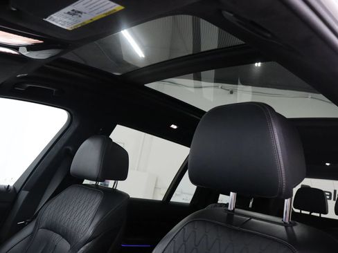 Used 2020 BMW X7 M50i AWD/4WD image 47