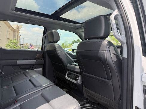 Used 2024 Ford F250 Lariat w/ Lariat Ultimate Package AWD/4WD image 20