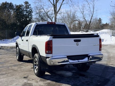 Used 2004 Dodge Ram 1500 Truck SLT w/ Quad Cab Value Group image 4