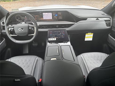 New 2026 INFINITI QX80 Autograph w/ Autograph Exterior Package image 11