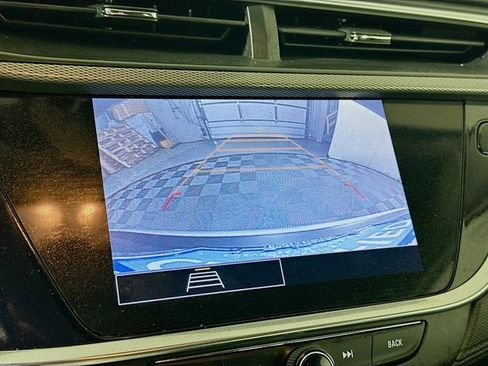 Certified 2023 Buick Encore GX Select image 18