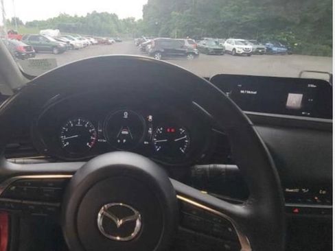Used 2025 MAZDA CX-30 AWD 2.5 S w/ Preferred Package image 3