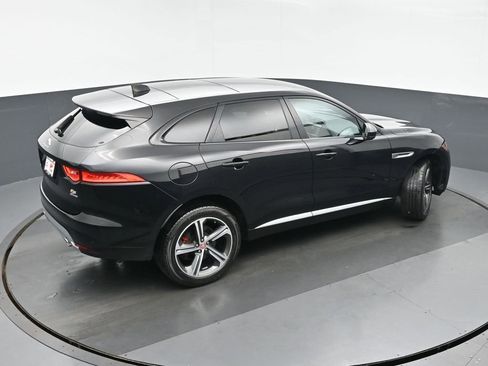 Used 2020 Jaguar F-PACE S image 35