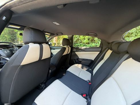 Used 2017 Honda Civic Sport image 24