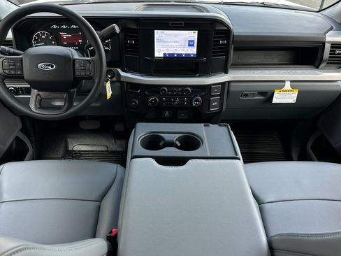 New 2026 Ford F250 XL w/ XL Chrome Package image 12