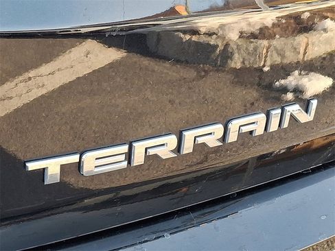 Used 2020 GMC Terrain SLT w/ Preferred Package image 32