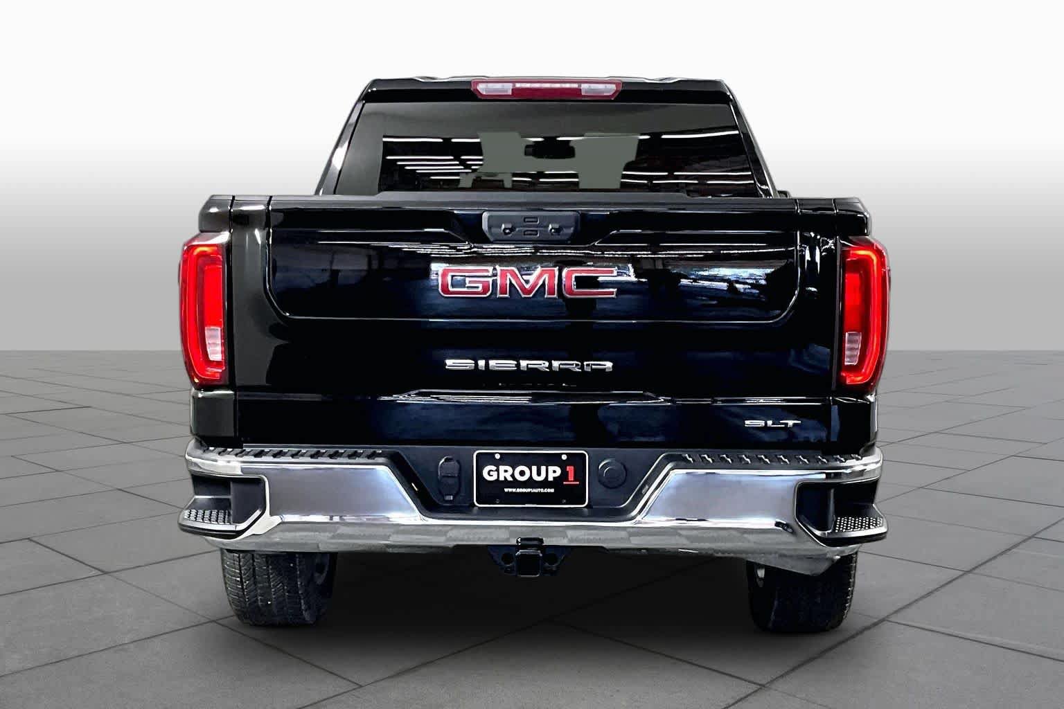 Used 2024 GMC Sierra 1500 SLT RWD image 5
