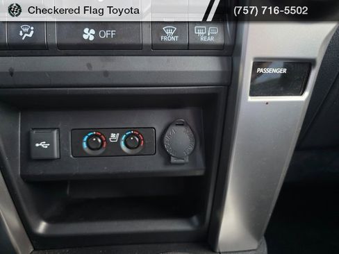 Used 2022 Toyota 4Runner Limited image 19