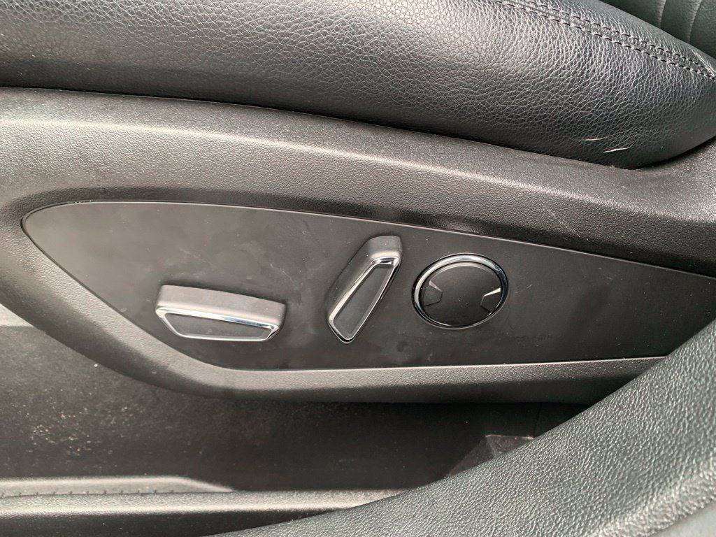 Used 2023 Lincoln Nautilus AWD w/ Premium Package image 21