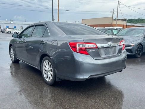 Used 2013 Toyota Camry XLE w/ Leather Pkg FWD image 13